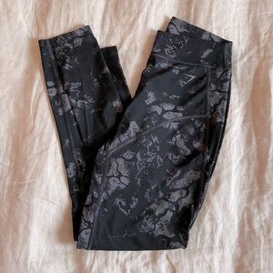 KK Fit Gymshark Leggings Size Medium 🖤